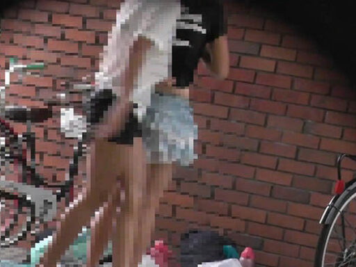 お着替えしーちゃいます
