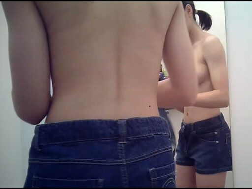 夏に向けて水着選び…Cの試着室の中は#2